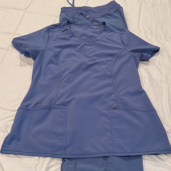 Pair of ceil blue scrubs, medium top and large bottom. See pictures for flaws. - Picture 2 of 11